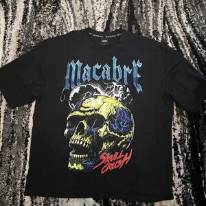 Switch Remarkable Macabre crystallized tee with graphic skull design #streetwear